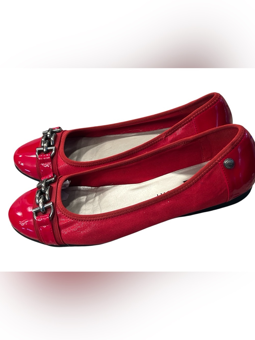 AK Anne Klein Sport Red Ballet Flats Patent Toe Buckle Size 10